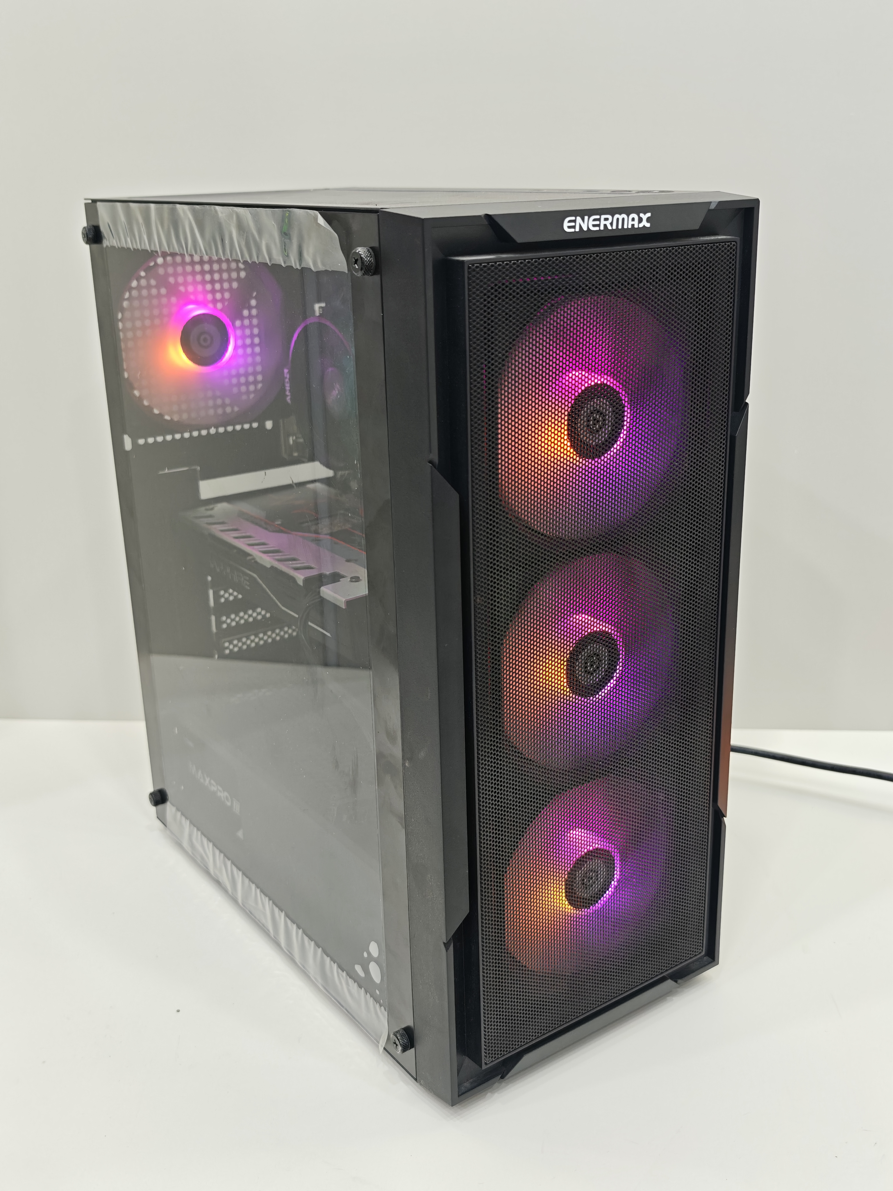 AMD Ryzen 5 5600 RX 580 8 GB 16 GB RAM 500 GB SSD