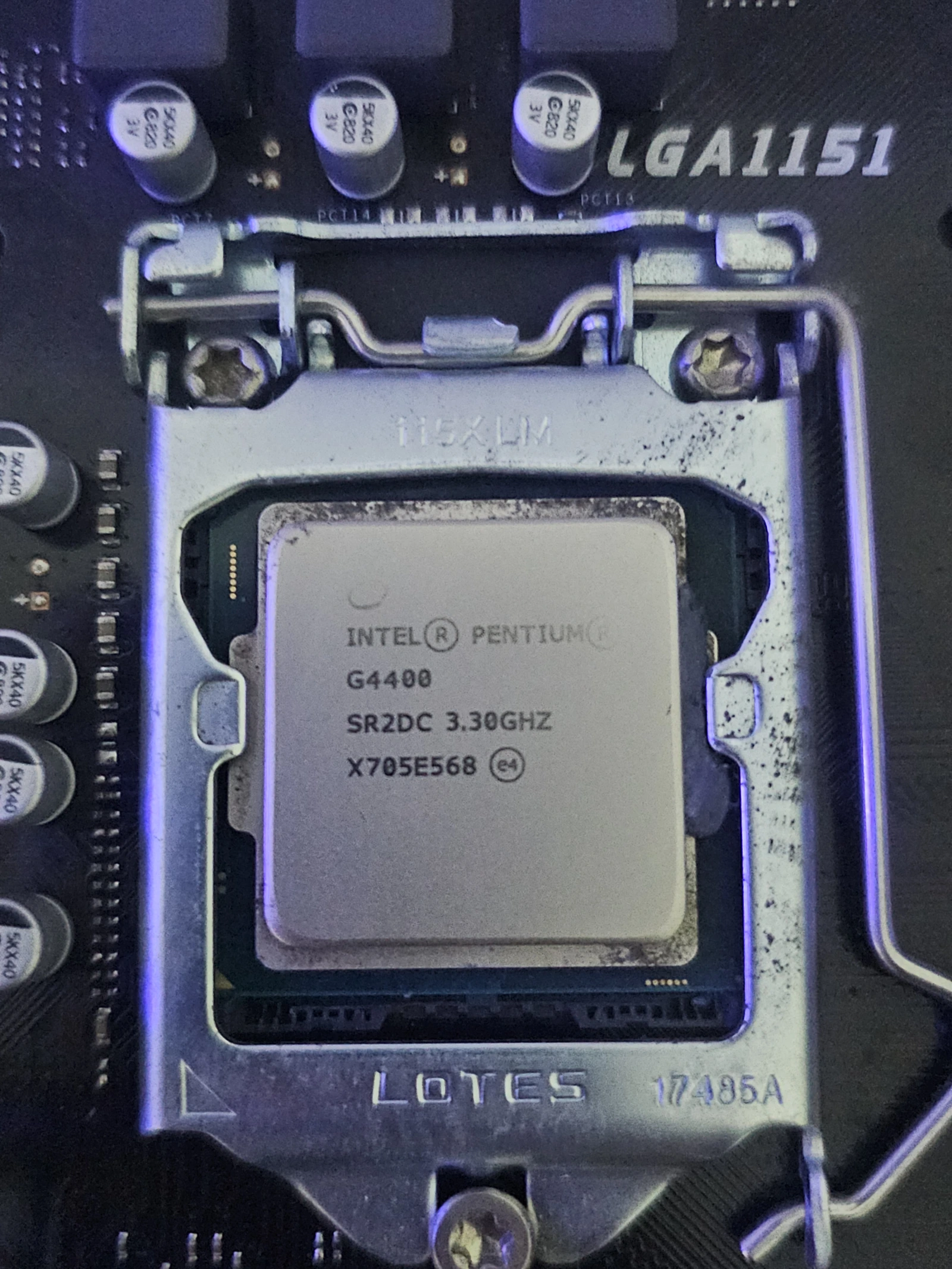 İkinci El Biostar Biostar TB250 1151 - G4400 İşlemci - 2x8GB Adata 2133Mhz Ram - Görsel 3