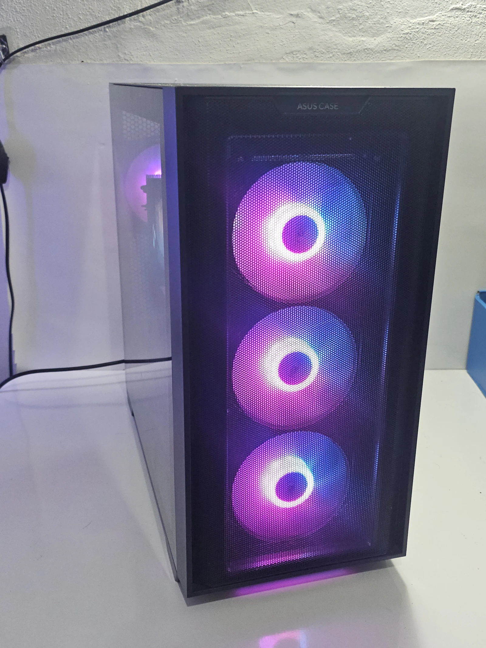 Ryzen 5 7600 - RX 7800 XT - 32GB DDR5 - 1TB m2 SSD