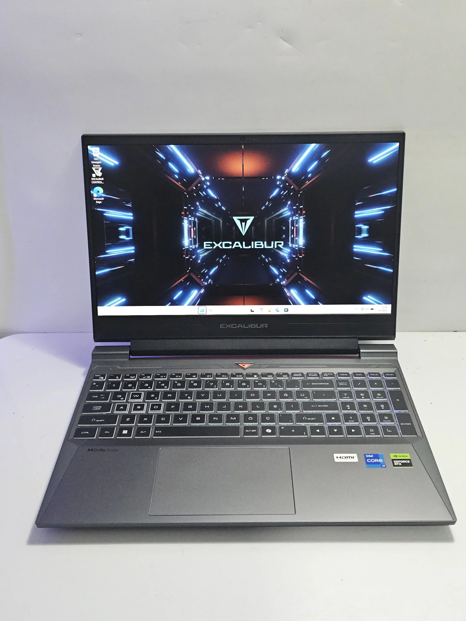 İkinci El Casper Casper Excalibur G880 i7 13.Nesil RTX 5050 16GB - 1TB - Görsel 1
