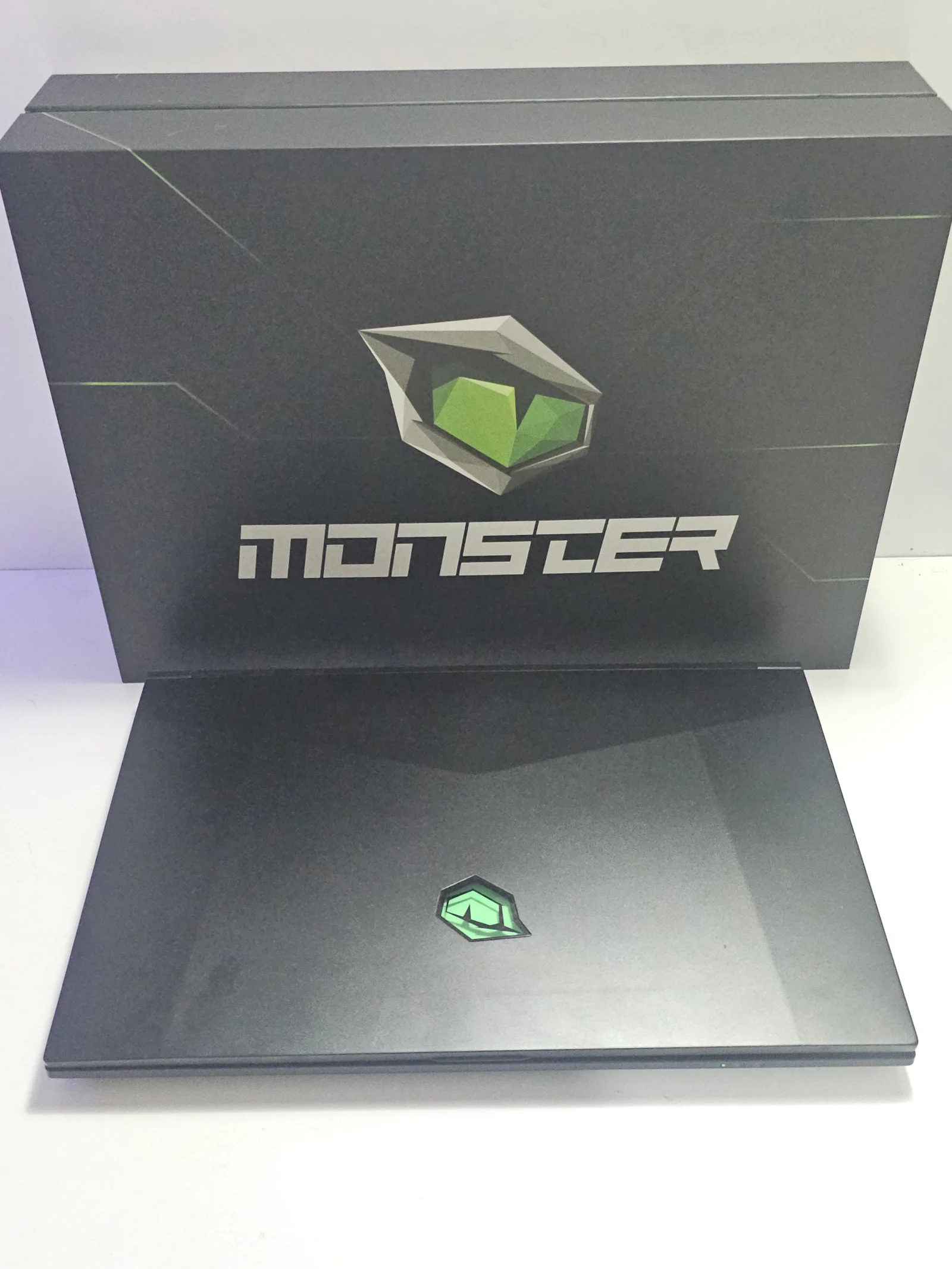 İkinci El Monster Monster Tulpar T5 V23.3 i5 12.Nesil RTX 4060 32GB Ram 1TB - Görsel 4