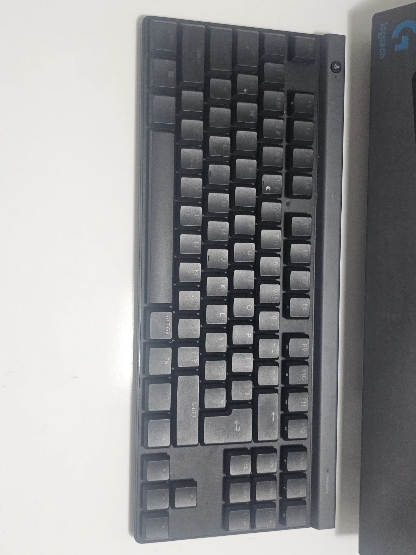 Logitech Logitech G515 Lightspeed Tkl Rgb Tactile Switch Kablosuz - Görsel 2