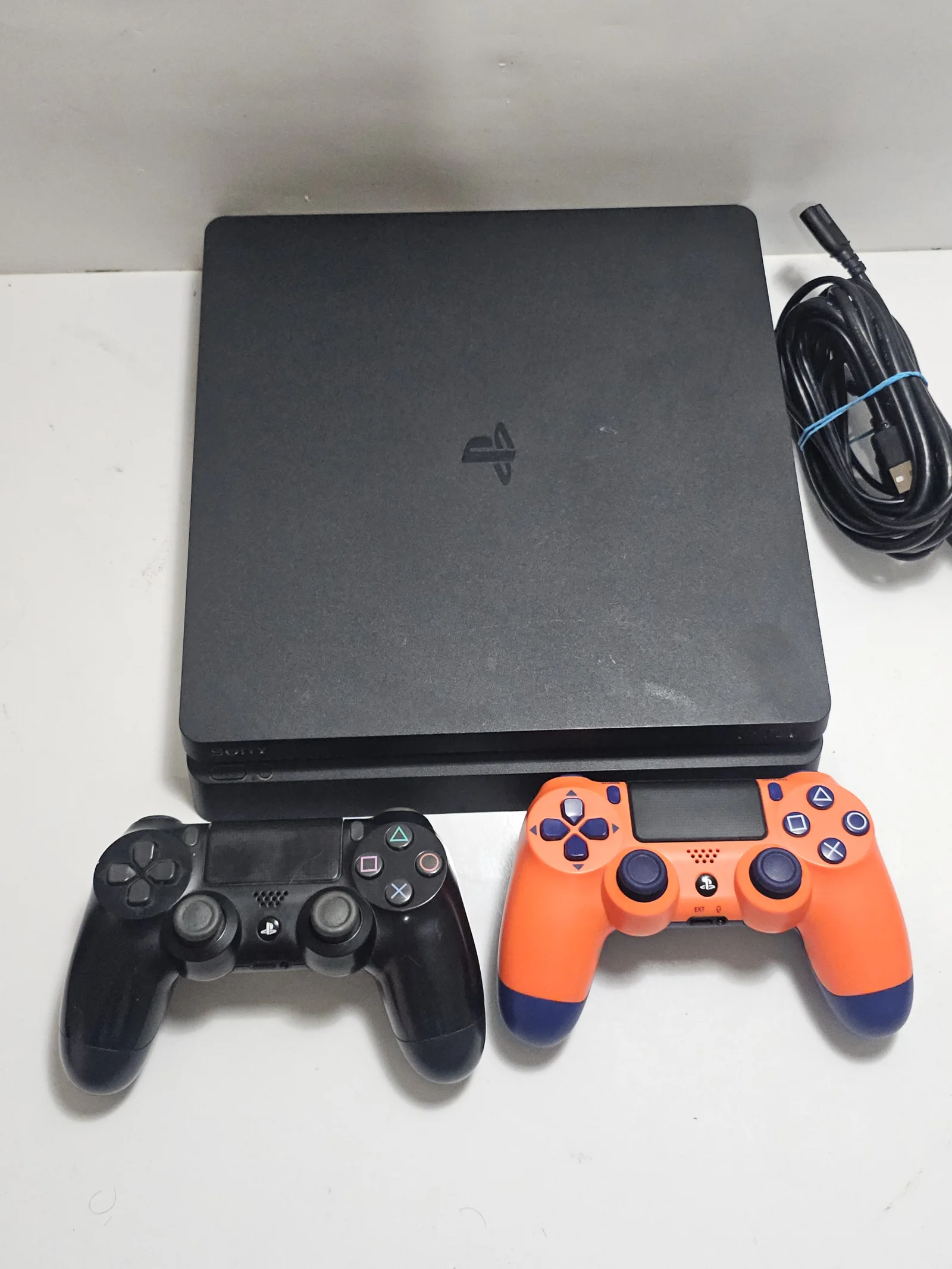 Sony Playstation 4 Slim 500GB Çift Kol Temiz - Görsel 2