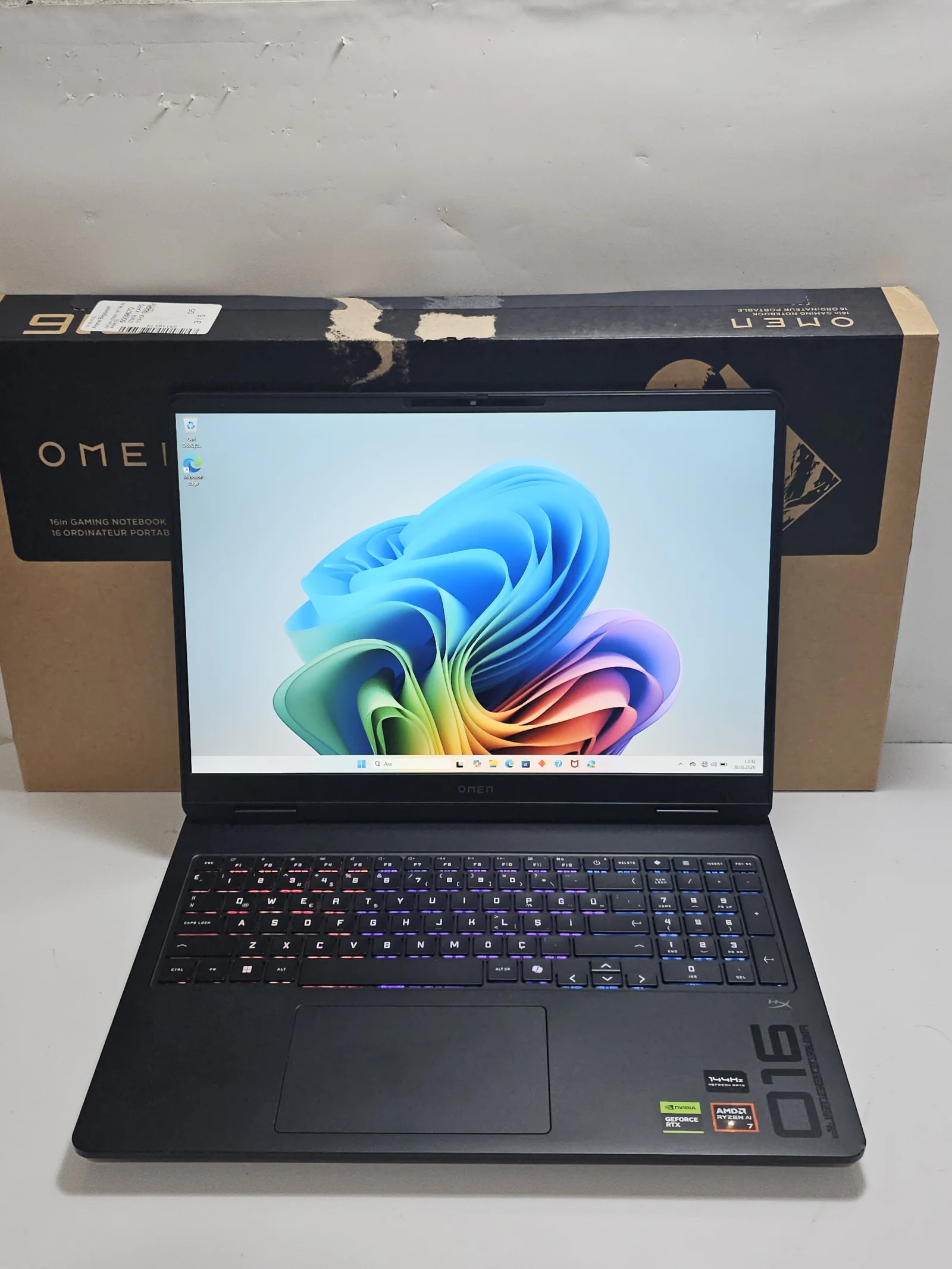 İkinci El HP Hp Omen Ryzen AI 7 350 RTX 5060 8GB - 32GB - 1TB - 16inc - Görsel 1