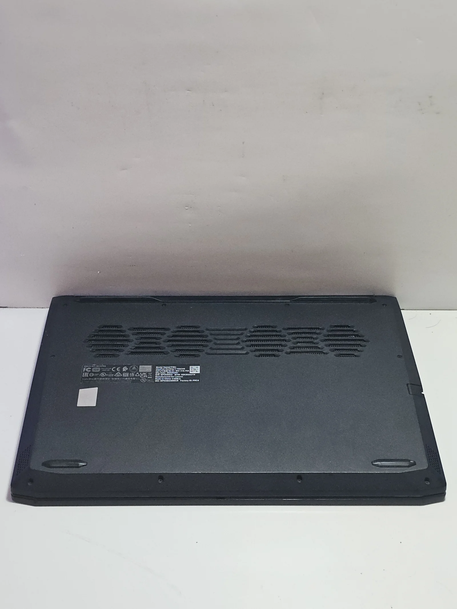 İkinci El Lenovo Lenovo Ryzen 5 5500H 8GB Ram 512GB SSD RTX 2050 4GB Laptop - Görsel 5