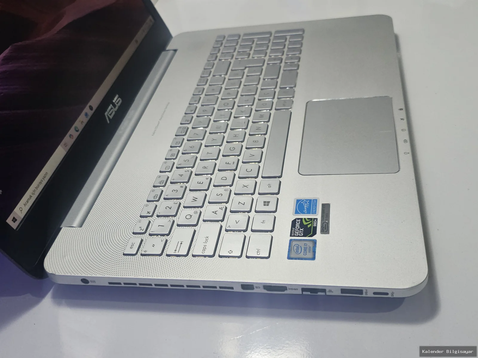 İkinci El Asus Asus i7 6700HQ GTX 960 16GB Ram 256GB SSD 1TB HDD - Görsel 3