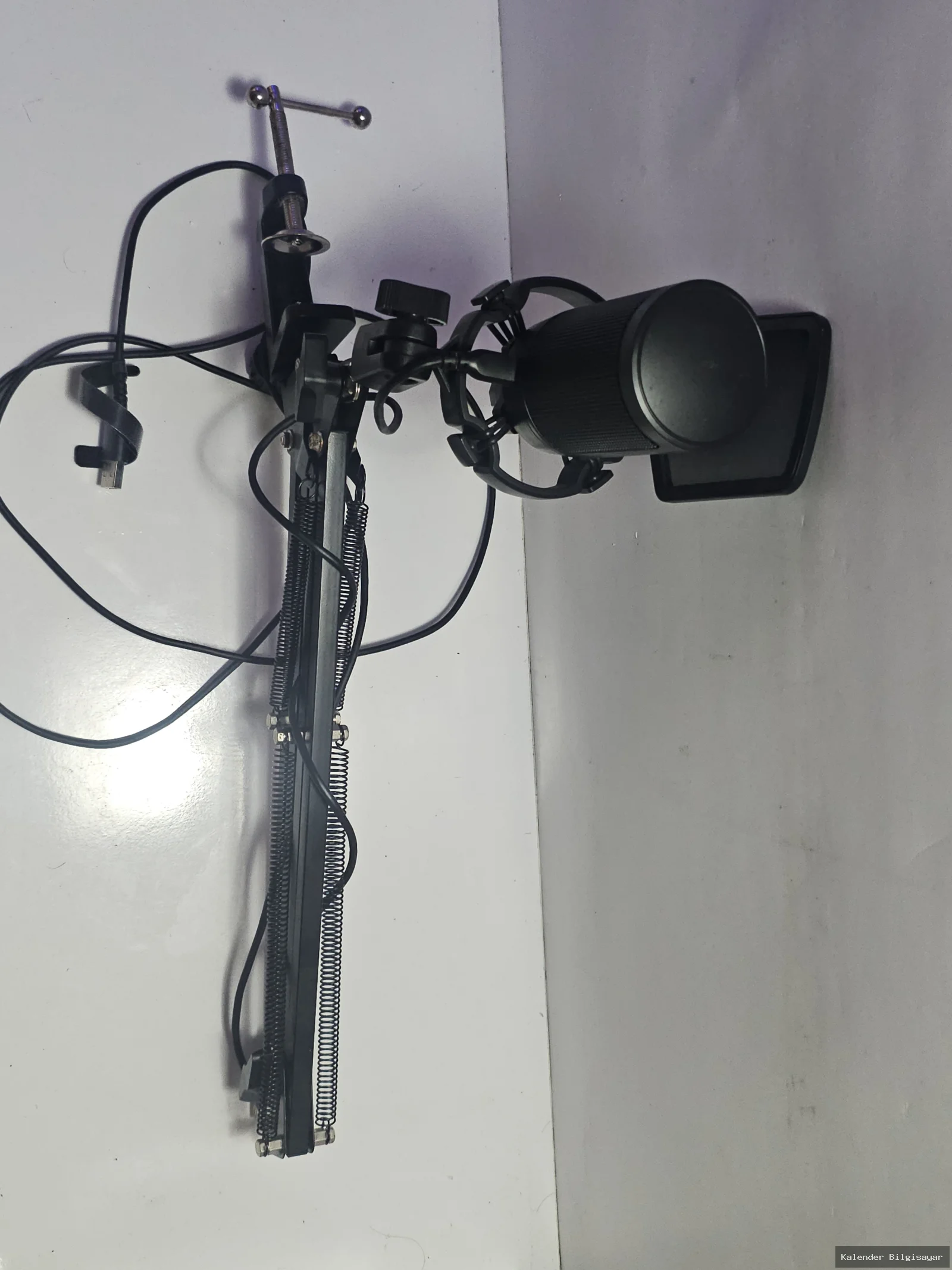 İkinci El Fifine Ampligame A6T Yayıncı USB Mikrofon Seti - Görsel 3