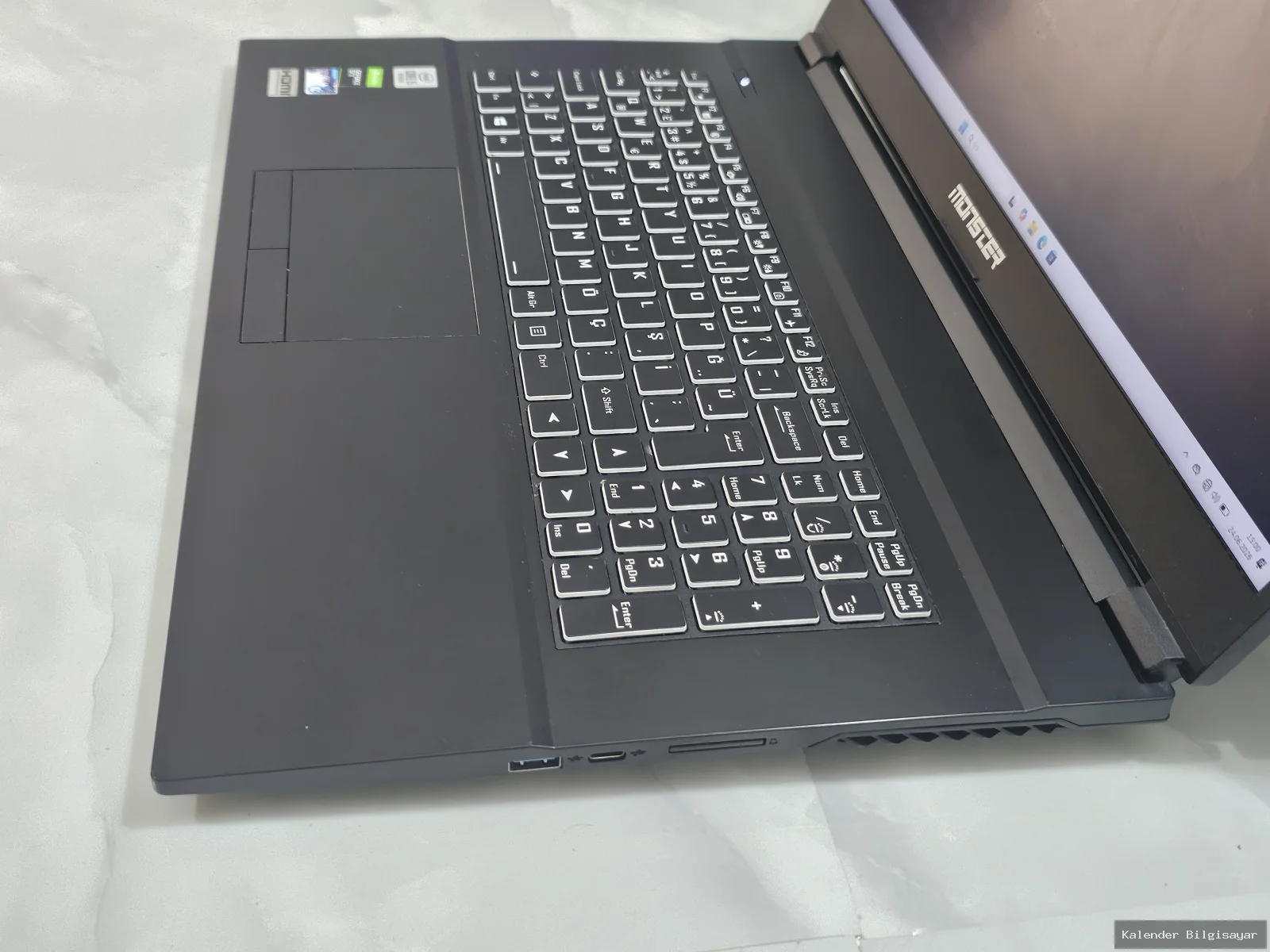 İkinci El Monster Monster A7 v12.2 i5 10300H GTX 1650 Ti 256GB SSD 16GB Ram - Görsel 2
