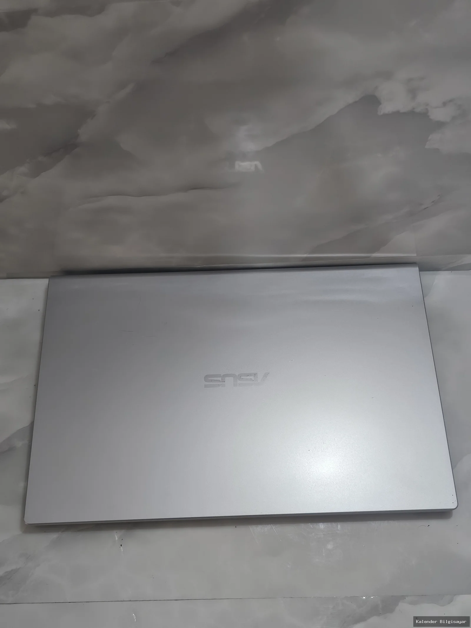 İkinci El Asus Asus Vivobook i5 1035G1 Mx 130 2GB 256GB SSD 8GB Ram Laptop - Görsel 4