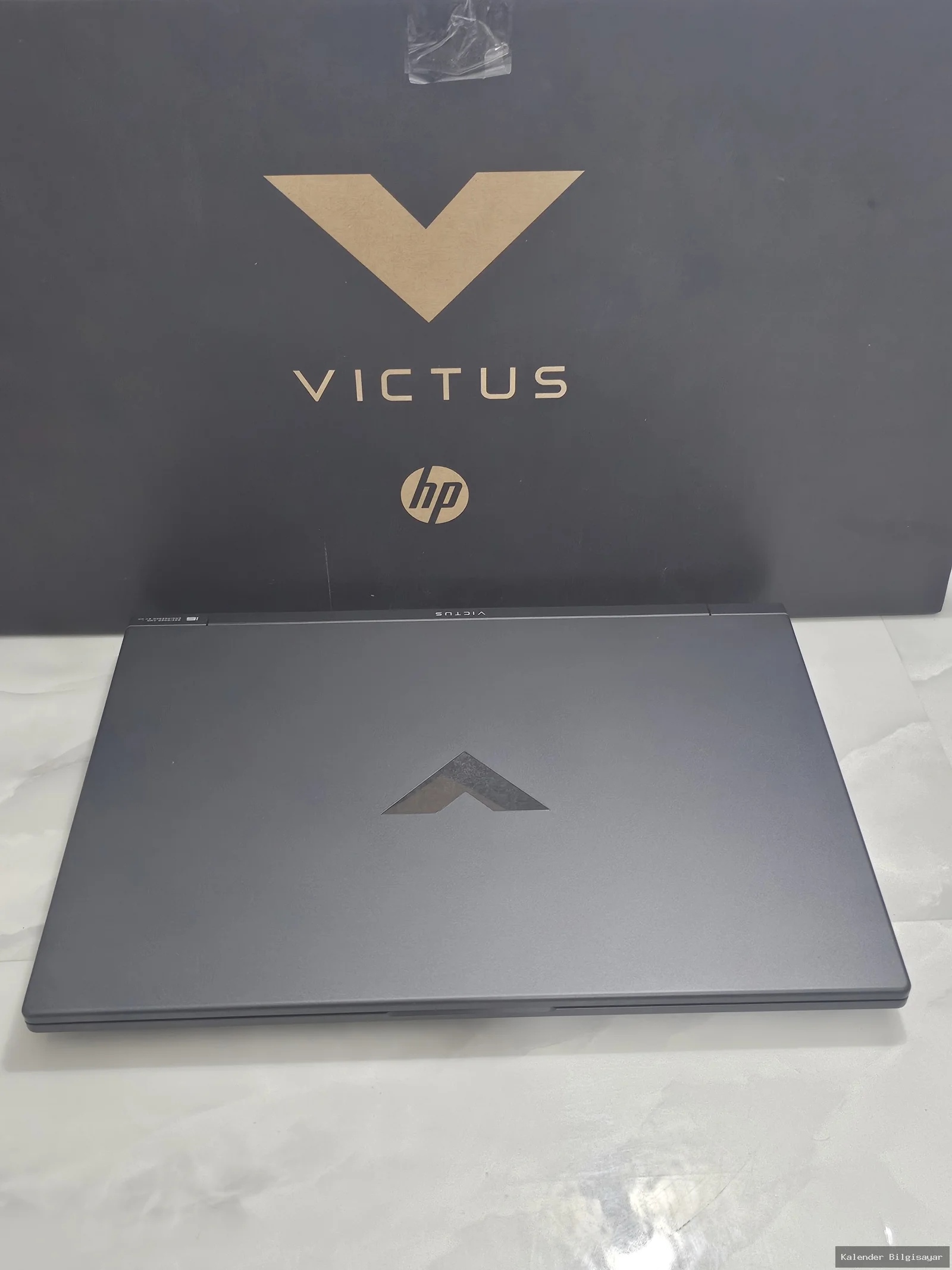 İkinci El HP Hp Victus Ryzen 5 7640Hs RTX 4060 1TB SSD 32GB Ram 2k 240Hz - Görsel 4