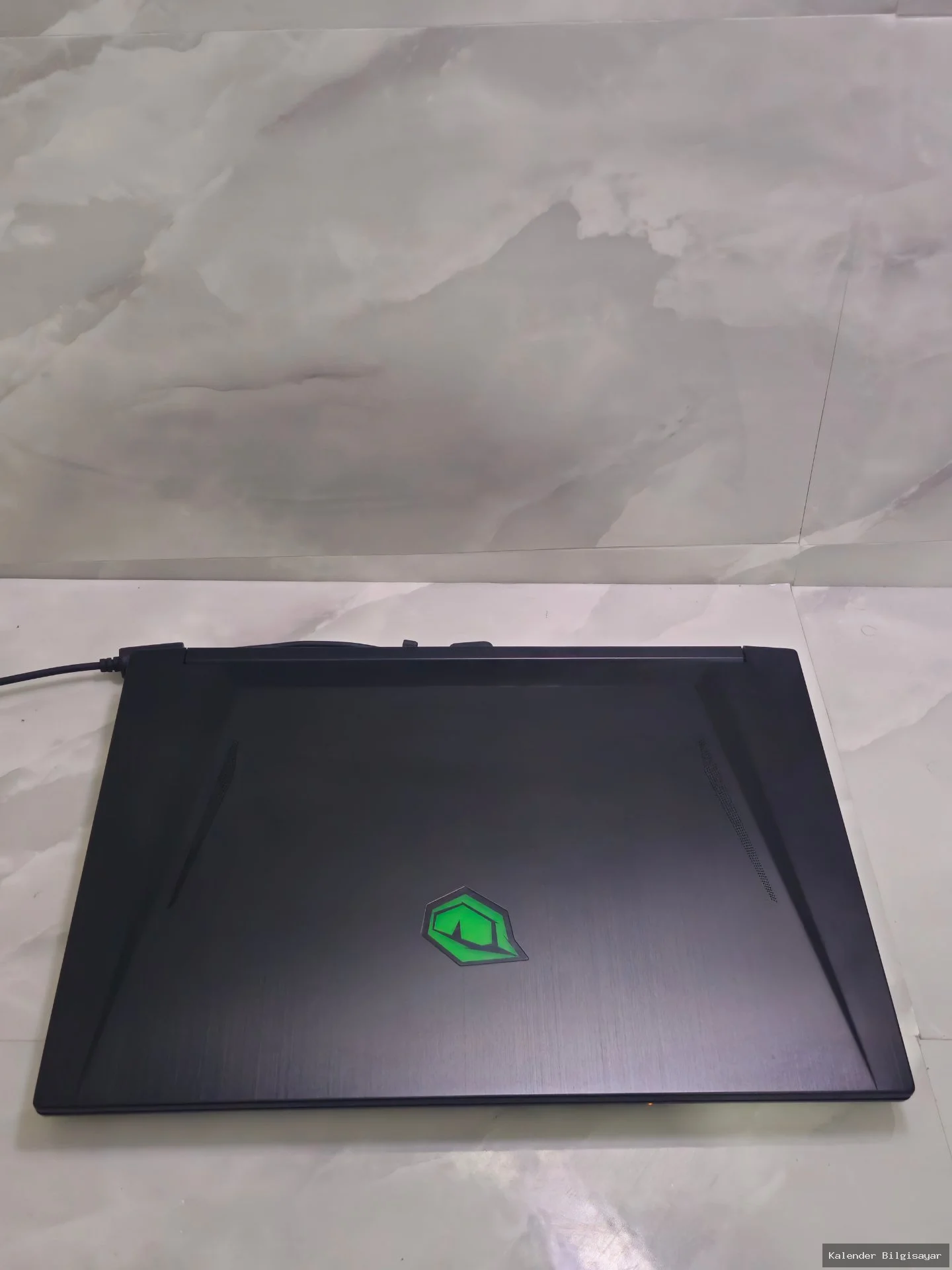 Monster Monster V5 16.6 i5 10200H 16 GB RAM 256 GB SSD GTX 1650 4 GB - Görsel 4