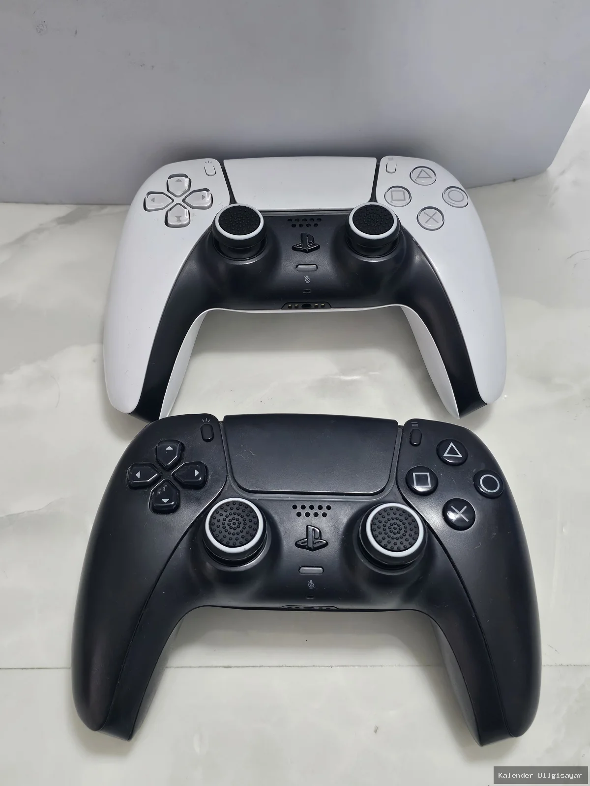 Sony Sony PlayStation 5 Cd'li Çift Kol Orijinal 825 GB - Görsel 4