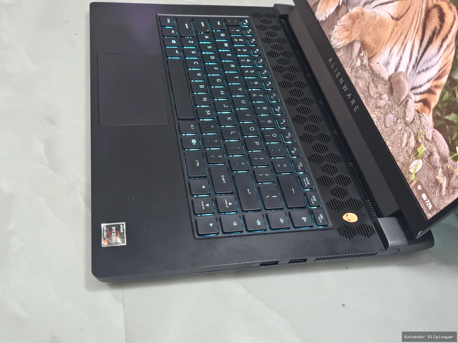 Alienware Alienware Ryzen 9 5900HX RTX 3070 32 GB RAM 1 TB SSD 360 Hz - Görsel 2
