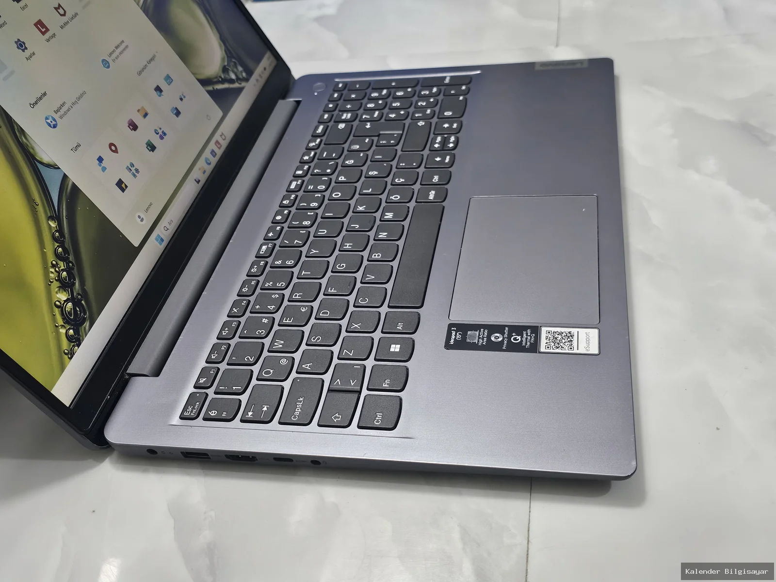 Lenovo Lenovo i3 1115G4 8 GB RAM 256 GB SSD Laptop - Görsel 3