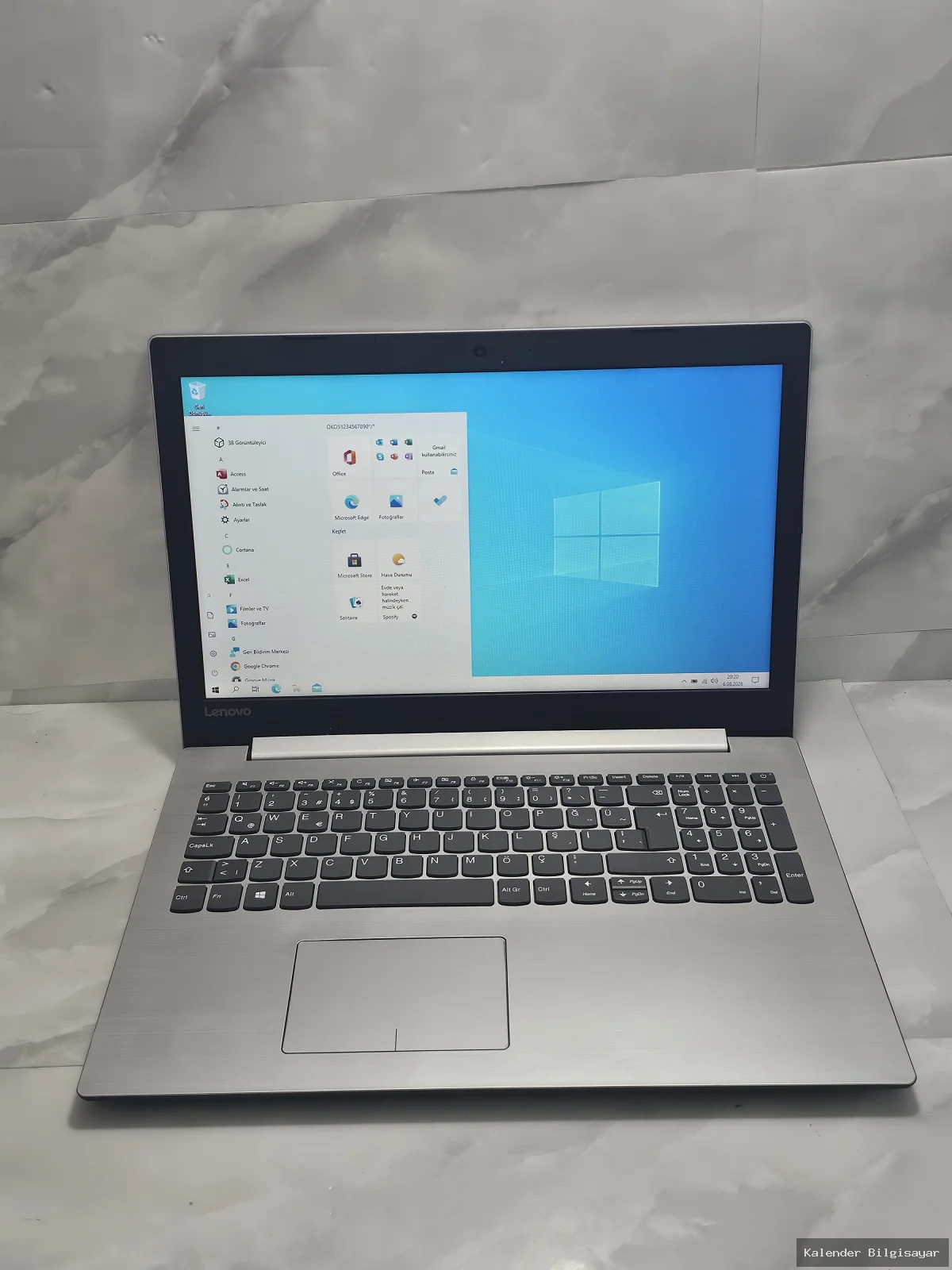 İkinci El Lenovo Lenovo i5 8250U Radeon 530 2 GB 12 GB RAM 240 GB SSD - Görsel 1