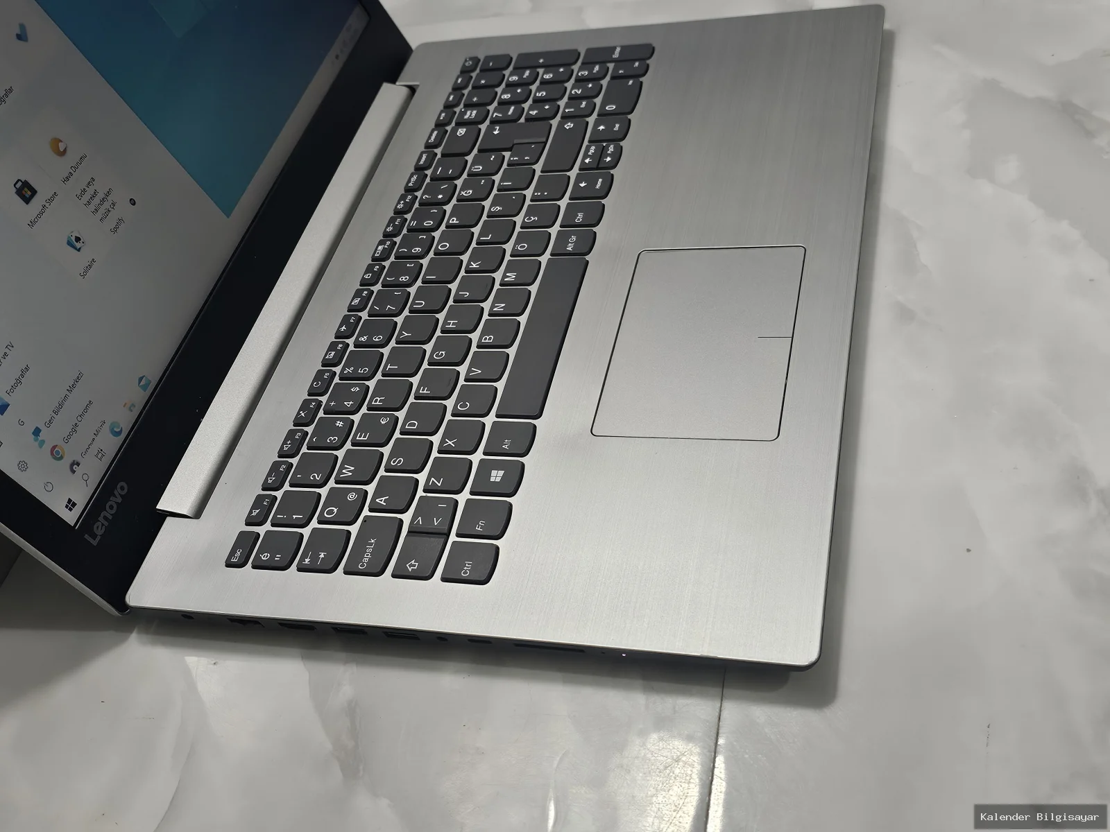 Lenovo Lenovo i5 8250U Radeon 530 2 GB 12 GB RAM 240 GB SSD - Görsel 3