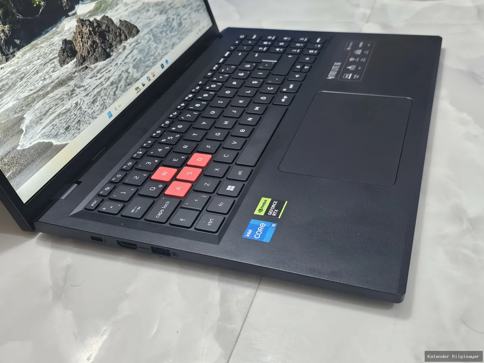 Acer Acer i5 13420H RTX 3050 6 GB 512 GB SSD 16 GB DDR5 RAM Gaming Laptop - Görsel 3
