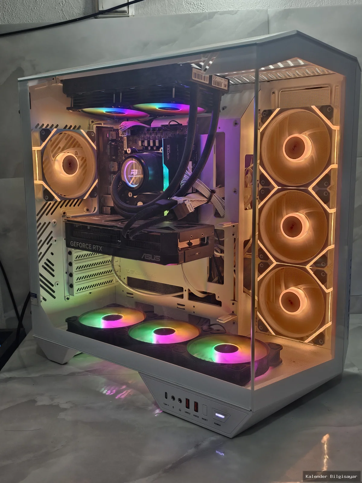 İkinci El TechnoPC TechnoPC Aurora Core Ultra 5 225F RTX 5070 16 GB RAM 512 GB SSD - Görsel 1
