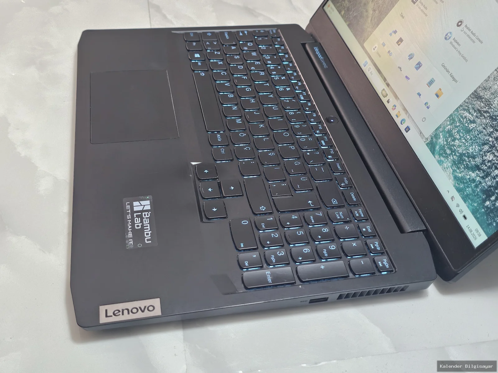 Lenovo Lenovo Ryzen 5 4600H GTX 1650 8 GB RAM 512 GB SSD Gaming Laptop - Görsel 2