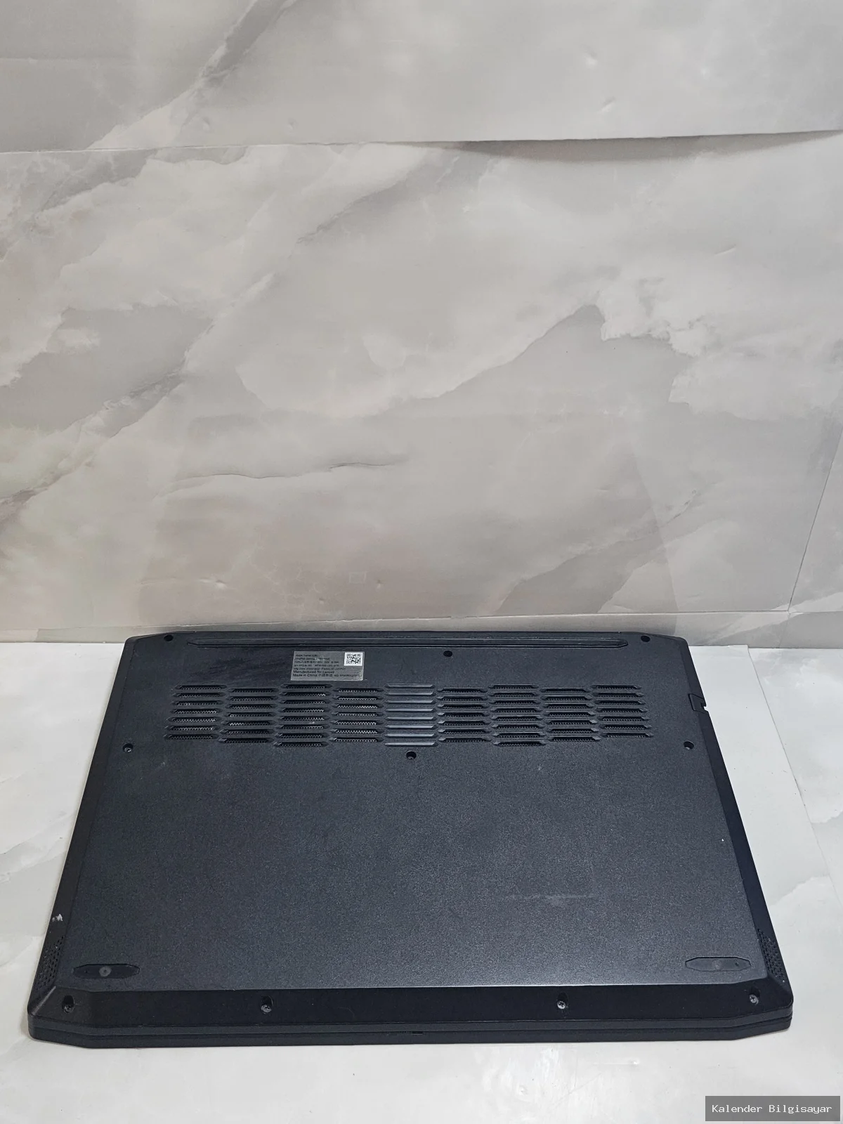 Lenovo Lenovo Ryzen 5 4600H GTX 1650 8 GB RAM 512 GB SSD Gaming Laptop - Görsel 5