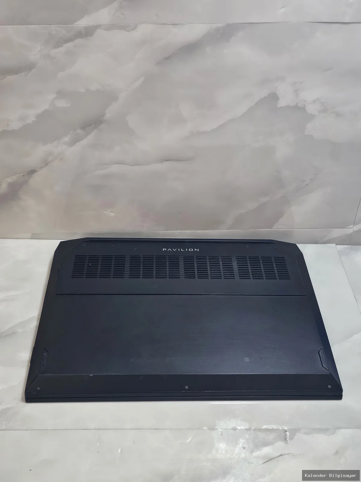 HP HP Ryzen 5 3550H GTX 1650 8 GB RAM 256 GB SSD Gaming Laptop - Görsel 5