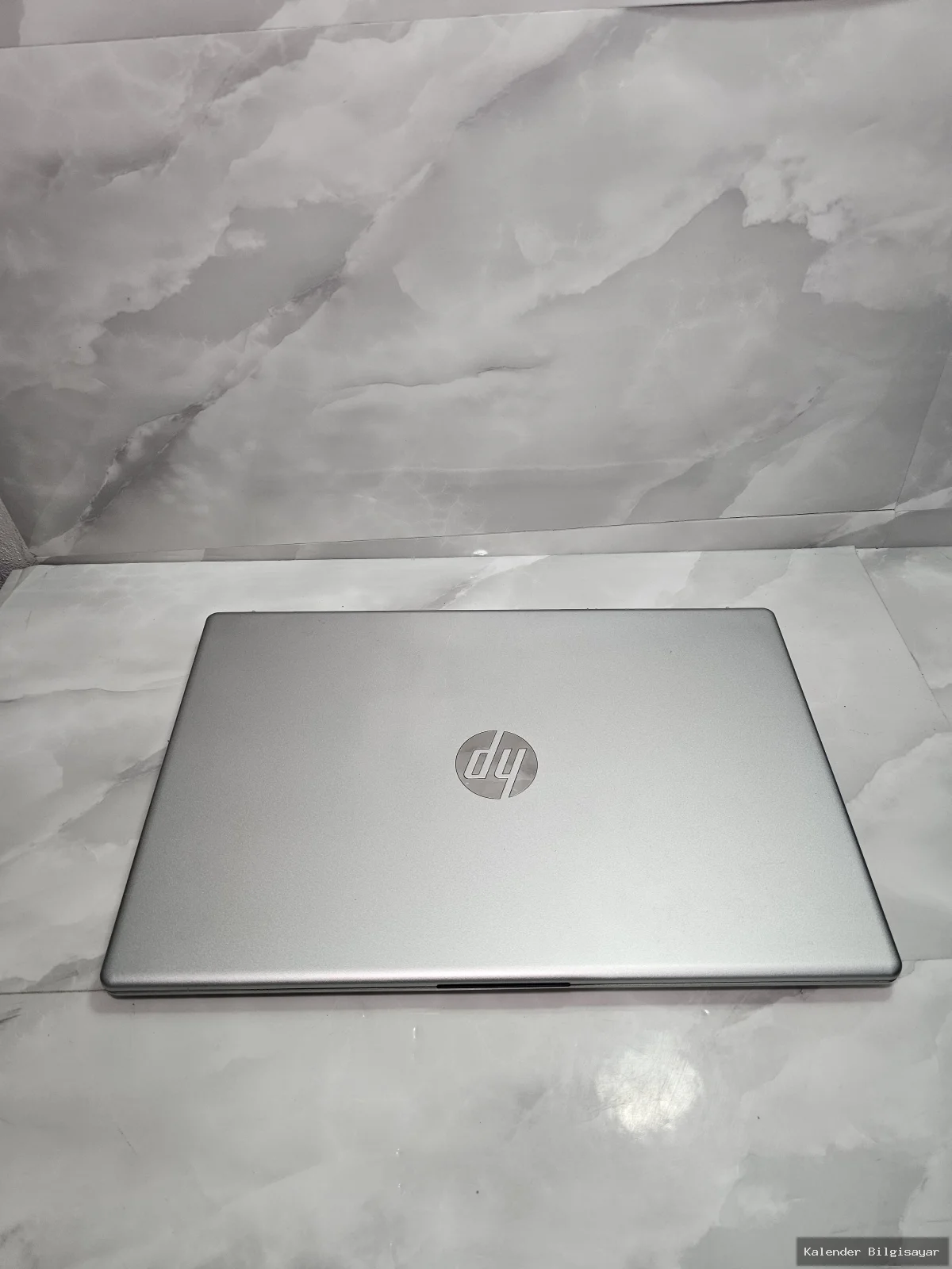 HP HP i5 1334U 8 GB RAM 512 GB SSD Laptop - Görsel 4