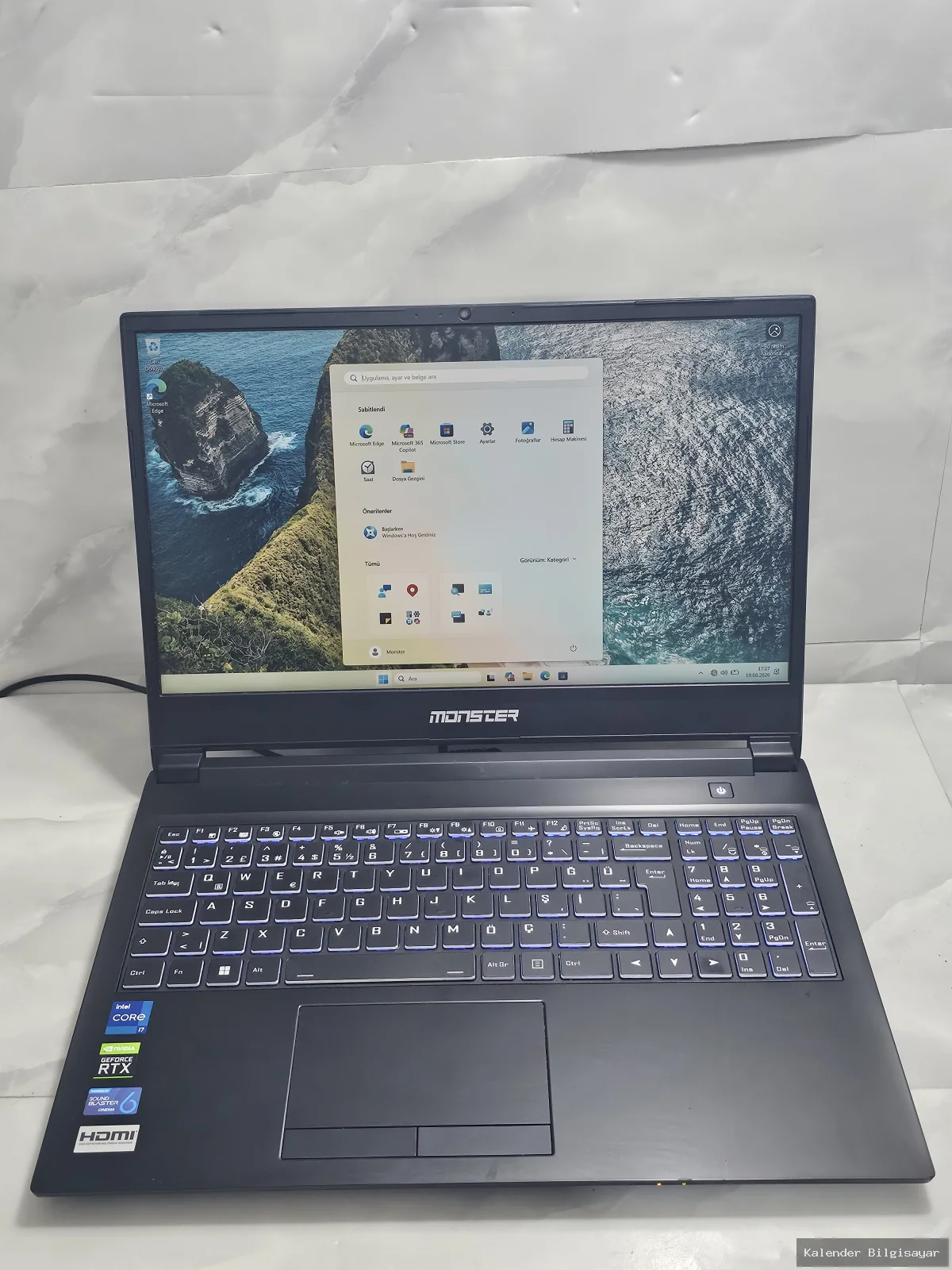 İkinci El Monster Monster A5 V17.3 i7 11800H RTX 3050 Ti 16 GB RAM 512 GB SSD - Görsel 1