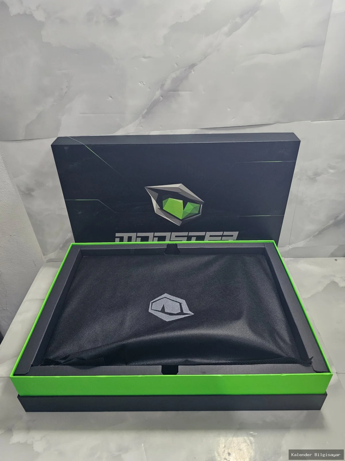 Monster Monster A7 V15.1 i7 12700H RTX 3050 6 GB 32 GB RAM 1 TB SSD Gaming Laptop - Görsel 7