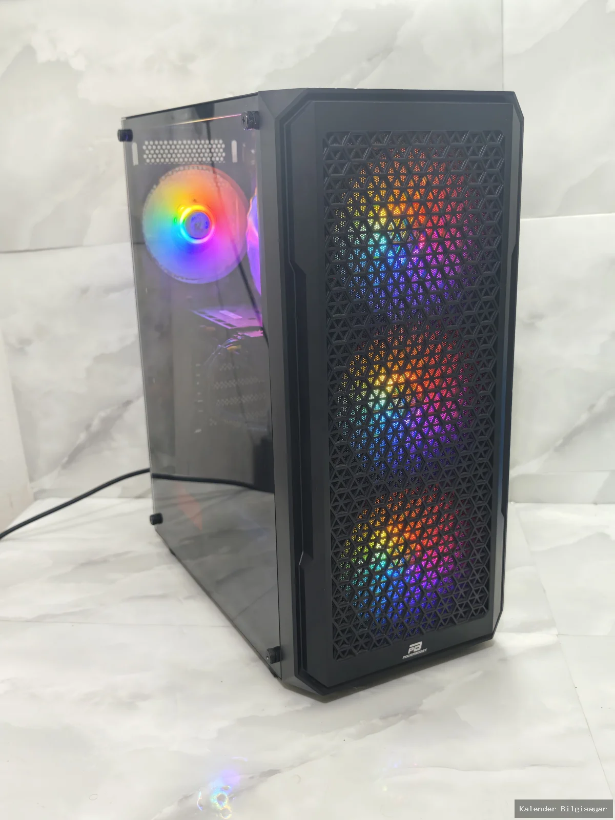 Ryzen 7 5700 RTX 4060 16 GB RAM 512 GB SSD