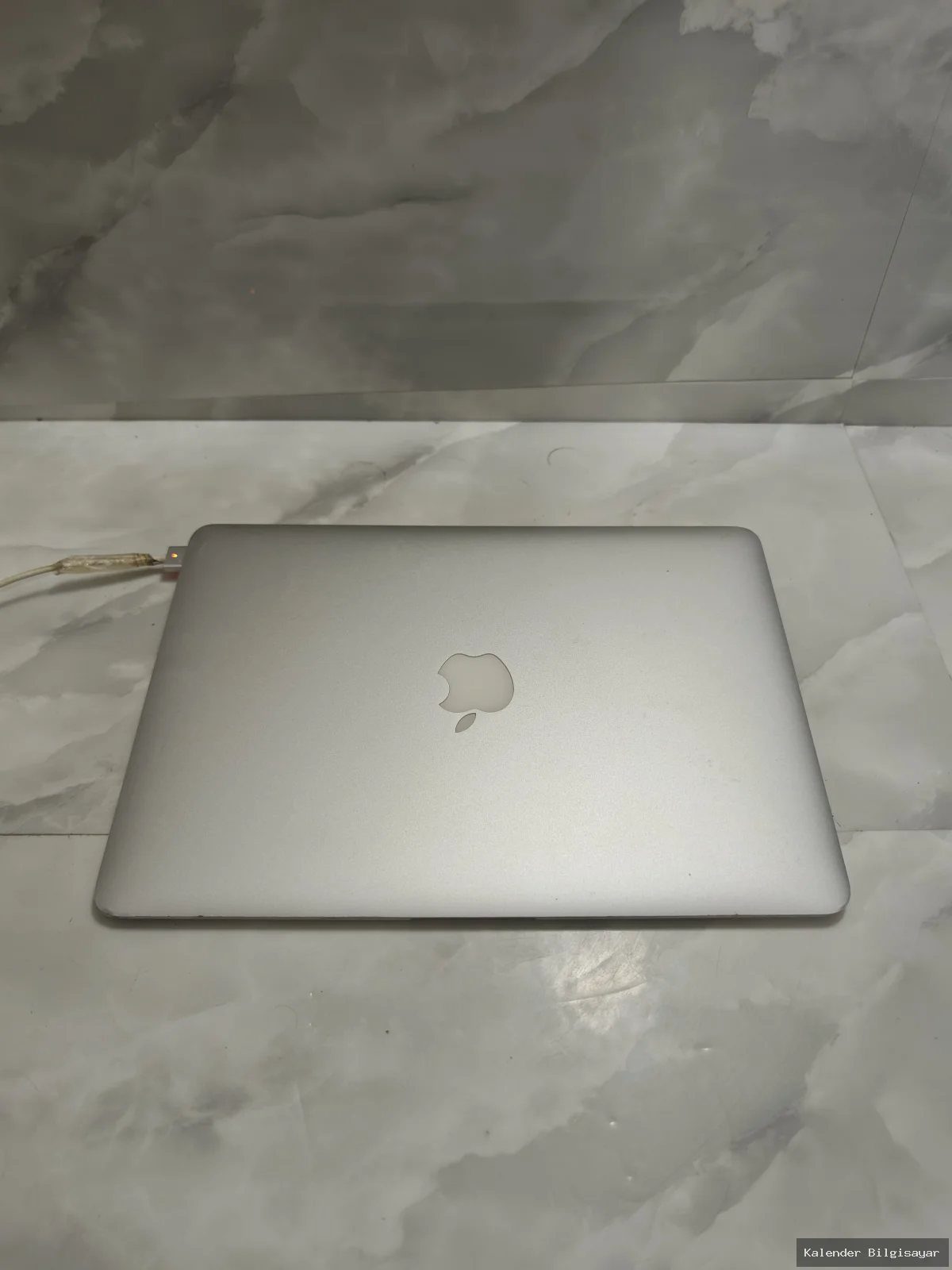 Apple MacBook Air 2013 i7 8 GB RAM 128 GB SSD 13 inç - Görsel 4