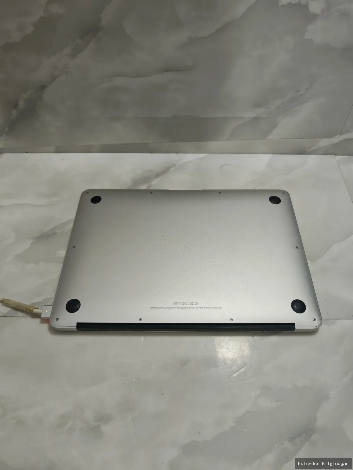Apple MacBook Air 2013 i7 8 GB RAM 128 GB SSD 13 inç - Görsel 5