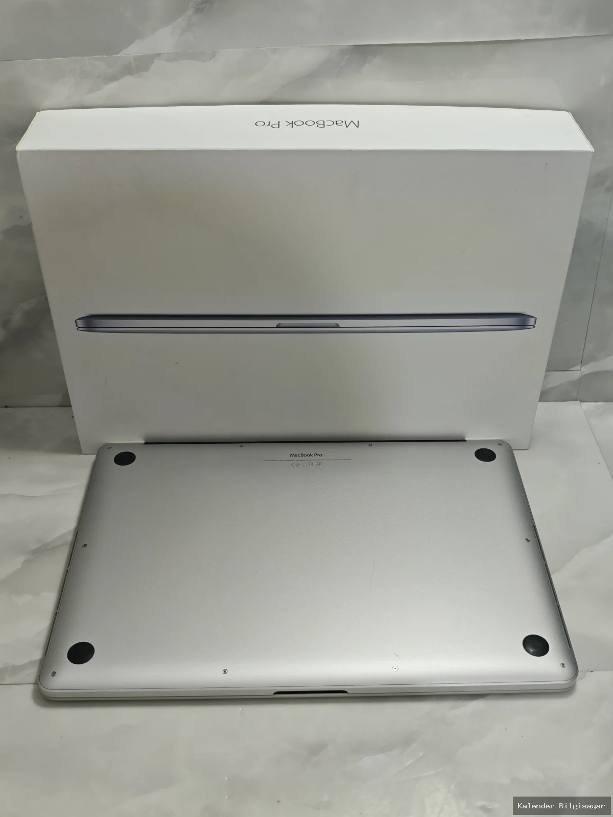 Apple MacBook Pro 15 A1398 2015 i7 16 GB 256 GB Retina - Görsel 5