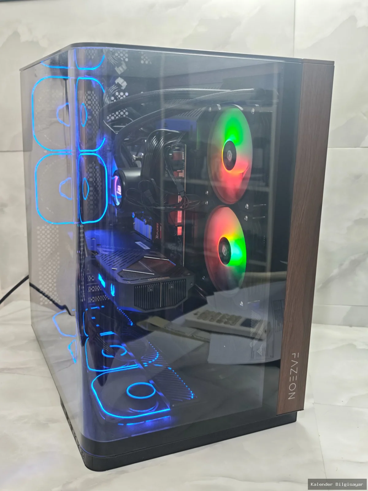 Ryzen 7 7800x3D RTX 5070 16 GB RAM 1 TB SSD Garantili