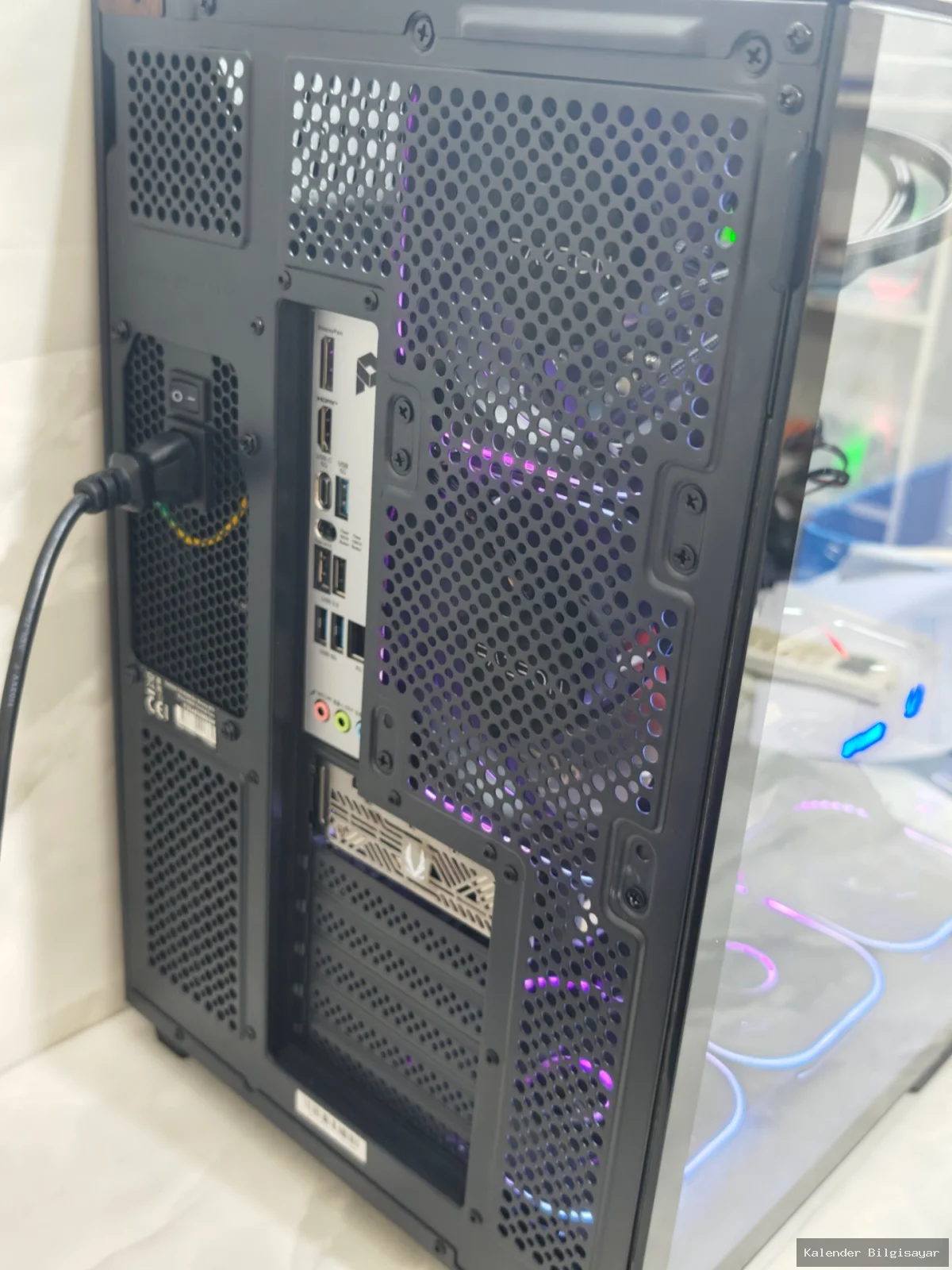 Ryzen 7 7800x3D RTX 5070 16 GB RAM 1 TB SSD Garantili - Görsel 5
