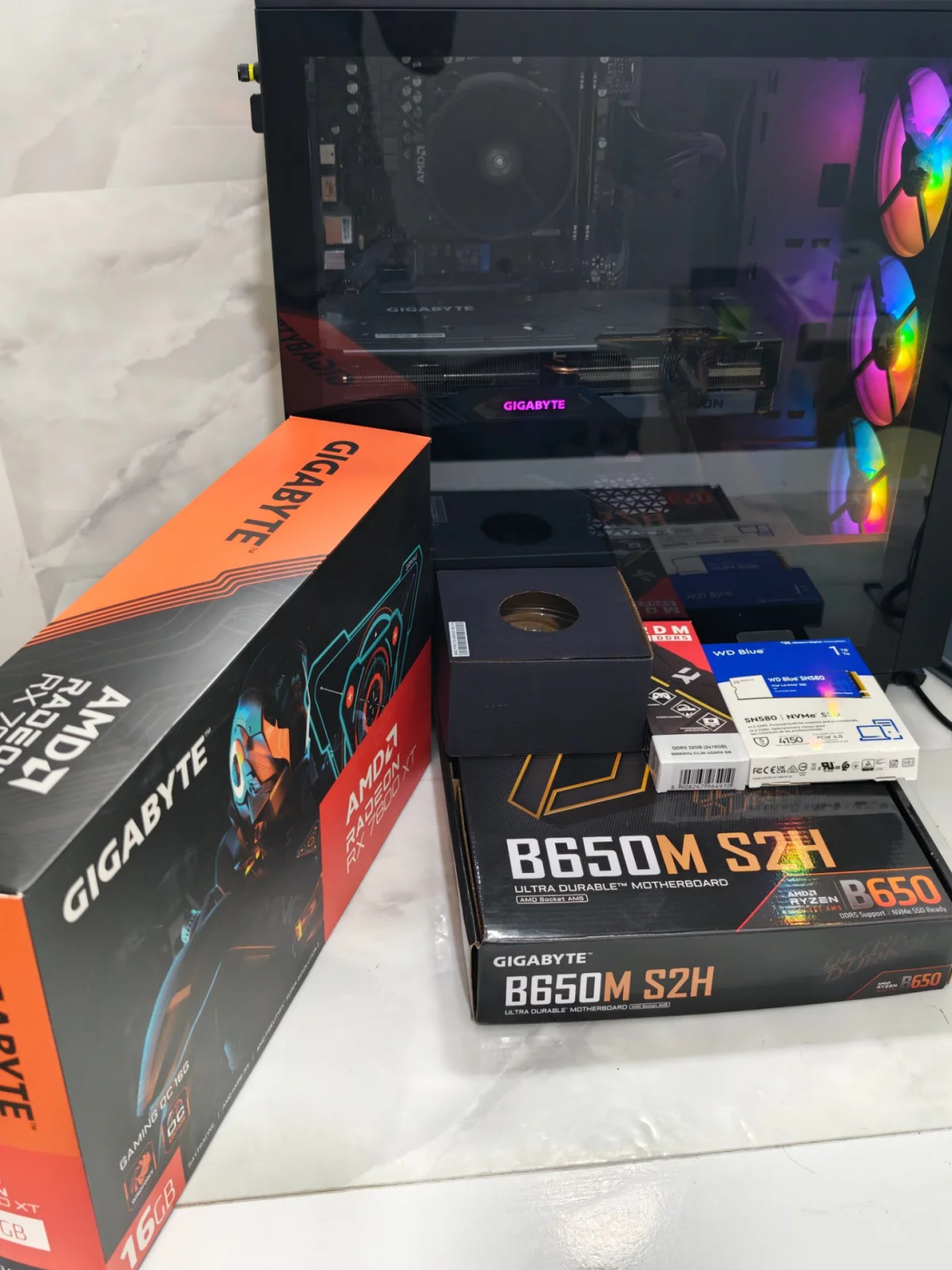 Ryzen 5 7600X RX 7800 XT 32 GB DDR5 RAM 1 TB SSD - Görsel 4
