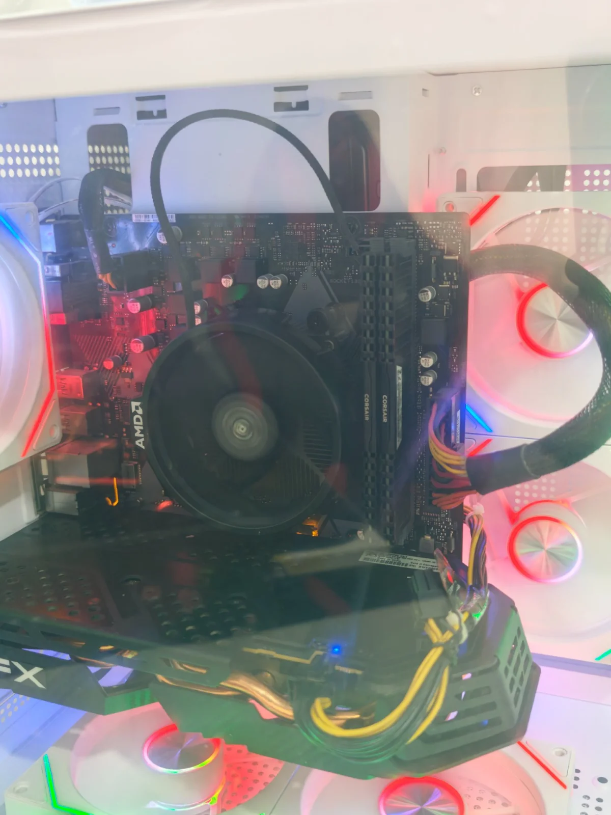 Ryzen 5 2600 RX 580 8 GB 16 GB RAM 256 GB SSD 500 GB Harddisk - Görsel 4