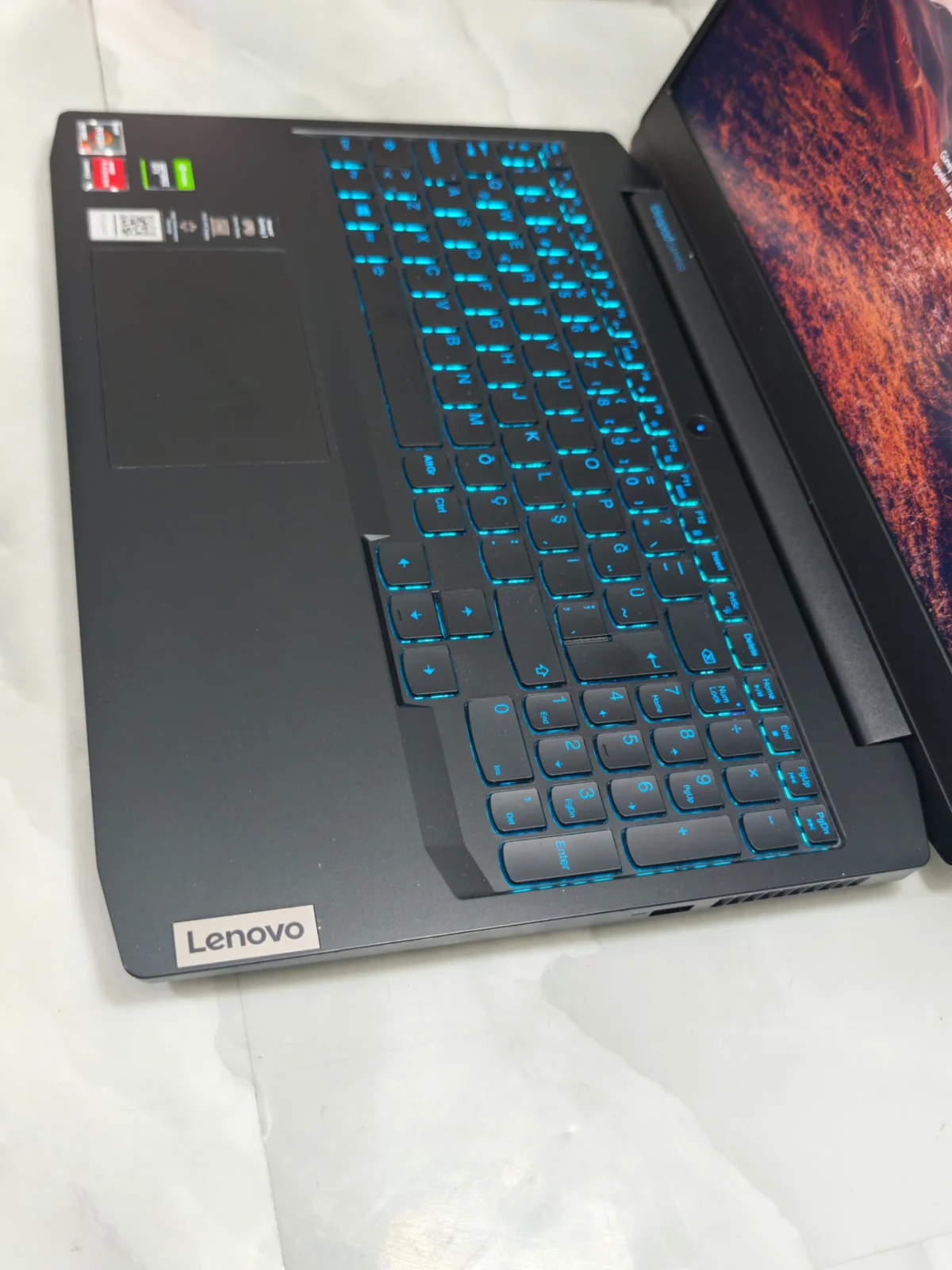 Lenovo Lenovo Ryzen 5 4600H GTX 1650 8 GB RAM 512 GB SSD Gaming Laptop - Görsel 2