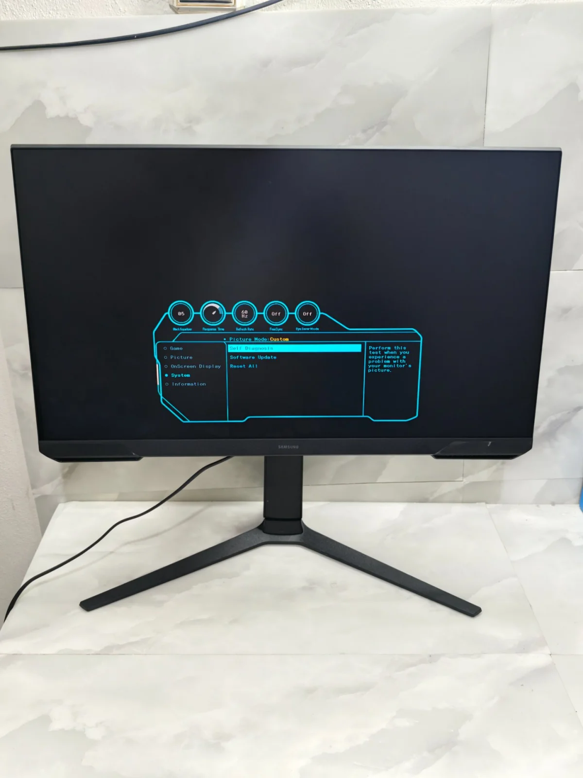 İkinci El Samsung Samsung Odyssey G3 S24DG302EU 24" 180 Hz 1 ms Full HD Gaming Monitör - Görsel 1