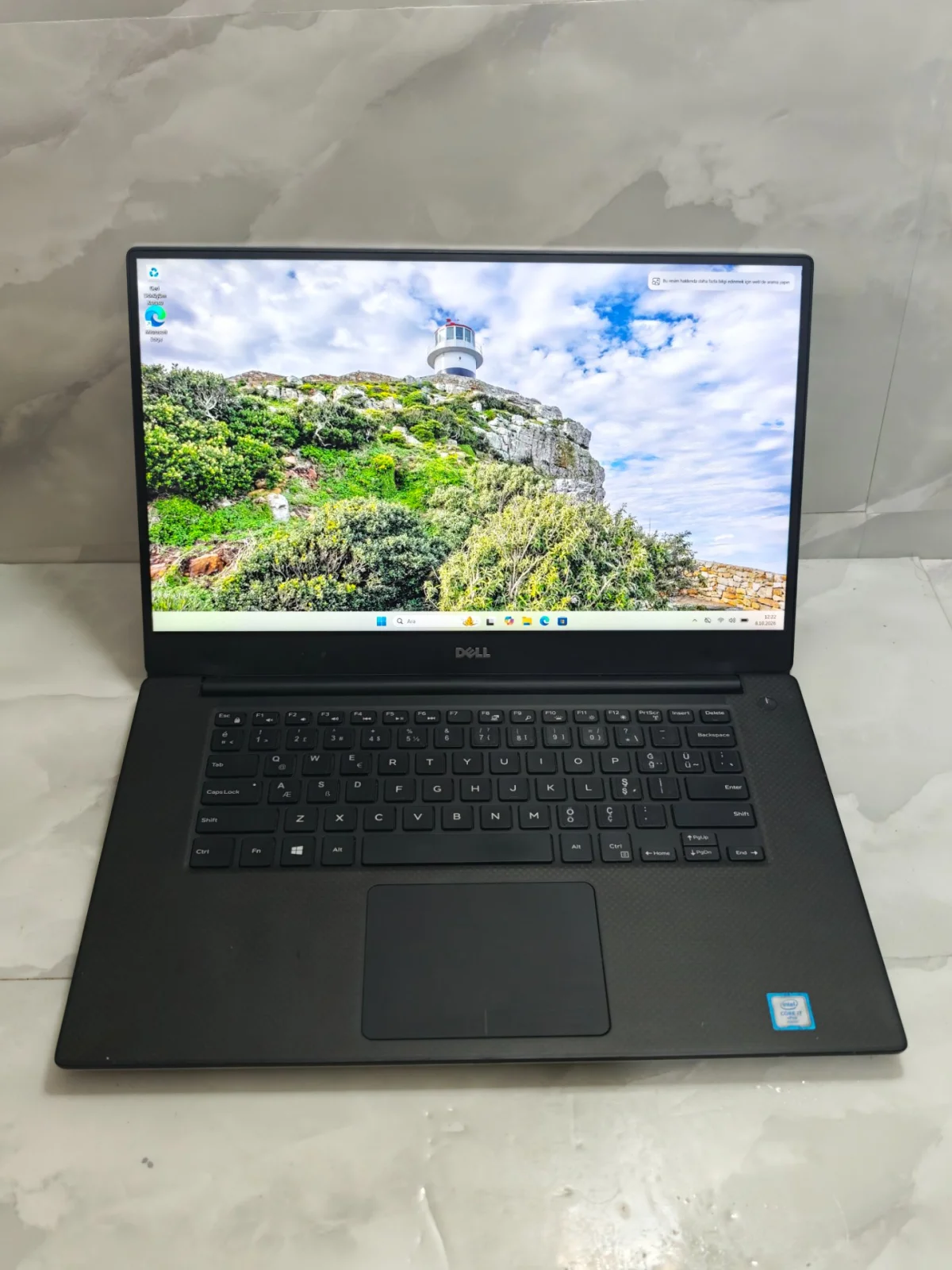 İkinci El Dell Dell Precision 5510 i7 6820HQ Quadro M1000M 2 GB 8 GB RAM 256 GB SSD 15.6 - Görsel 1