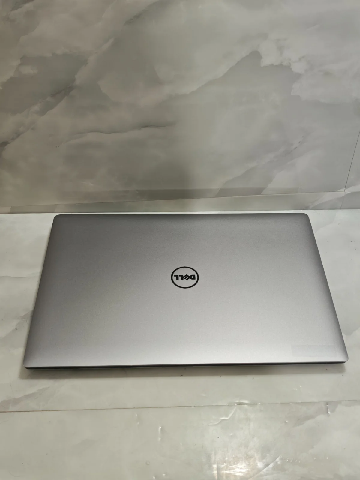 Dell Dell Precision 5510 i7 6820Hq Quadro M1000M 2 GB 8 GB RAM 256 GB SSD 15.6 - Görsel 4