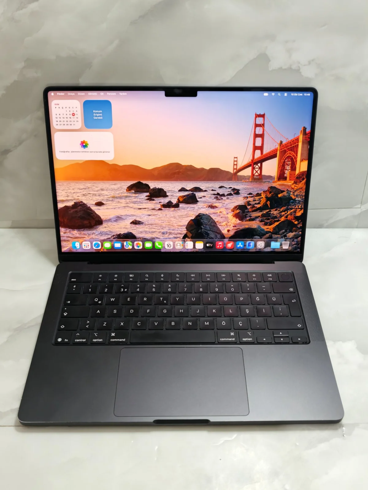 İkinci El Apple MacBook Pro M5 16 GB RAM 512 GB SSD 14 inç - Görsel 1