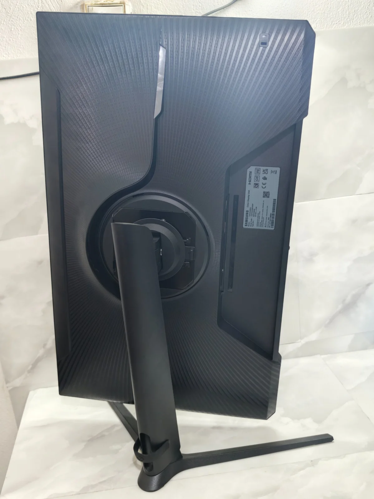 Samsung Samsung Odyssey G3 S27DG302EU 27" Full HD 180 Hz 1 ms Pivot Gaming - Görsel 3