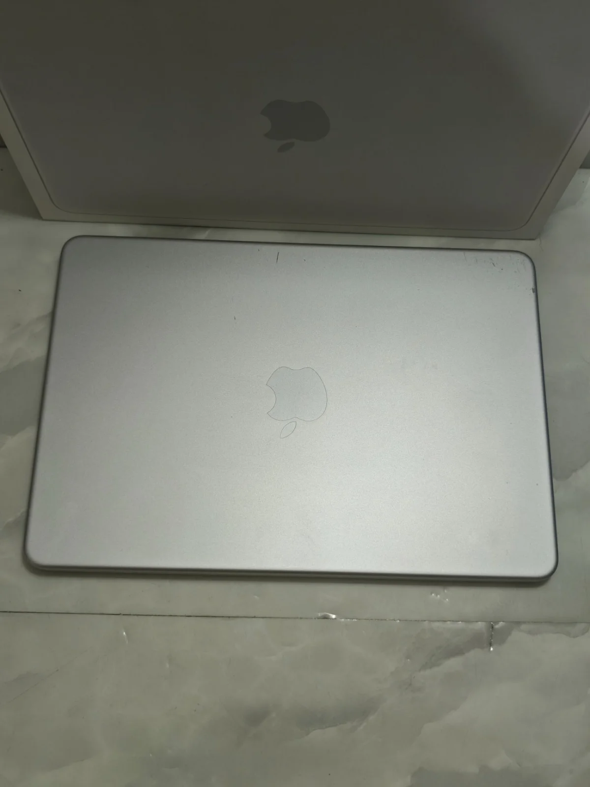 Apple Apple MacBook Neo A18 Pro 8 GB 256 GB 13" Gümüş - Görsel 4