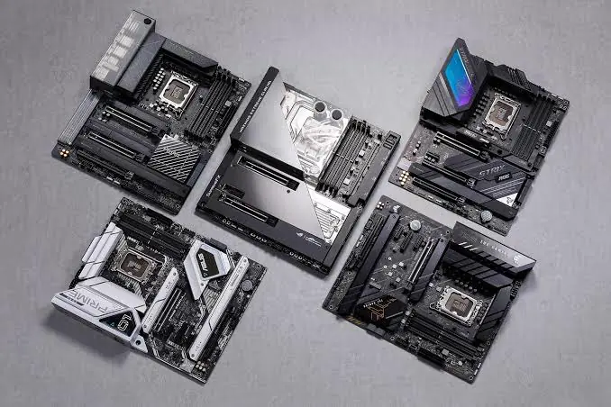ASUS ROG vs ASUS Prime | Hangi Anakart Daha Mantıklı? video kapağı